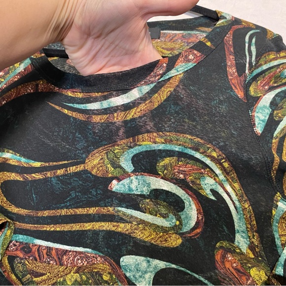 Super Cool Fabric Feel SemiSheer 3/4 Sleeve Blouse Scoop Crew Neck Marbled Shirt - Picture 7 of 12